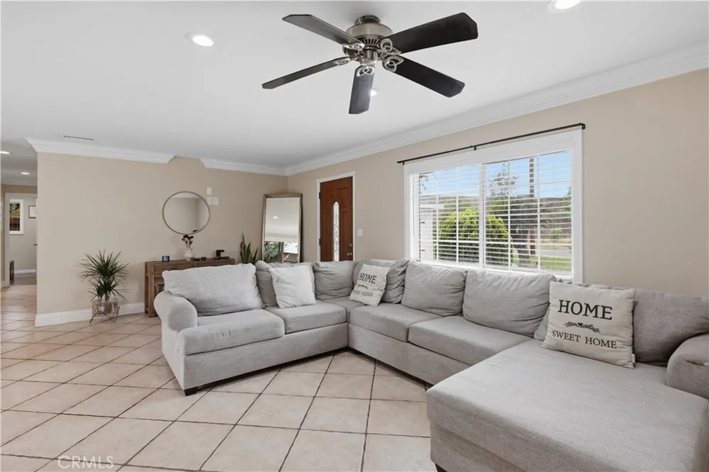 456 Linden Anaheim, CA 92801