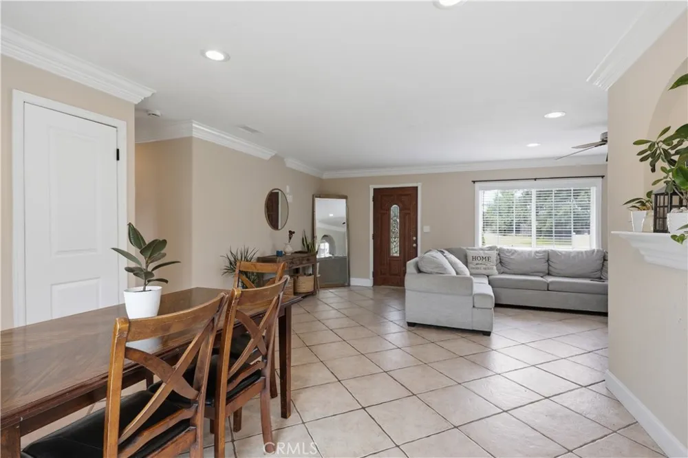 456 Linden Anaheim, CA 92801
