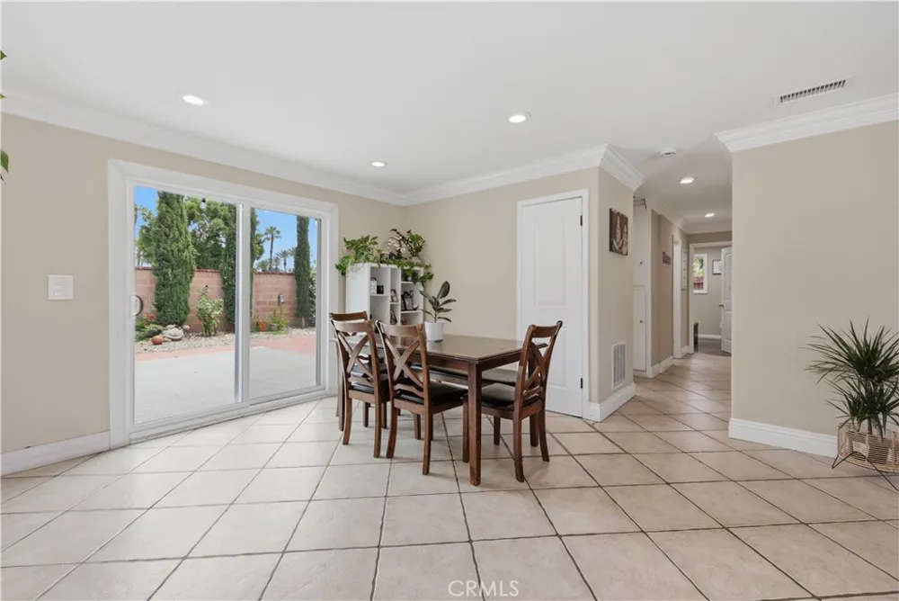 456 Linden Anaheim, CA 92801