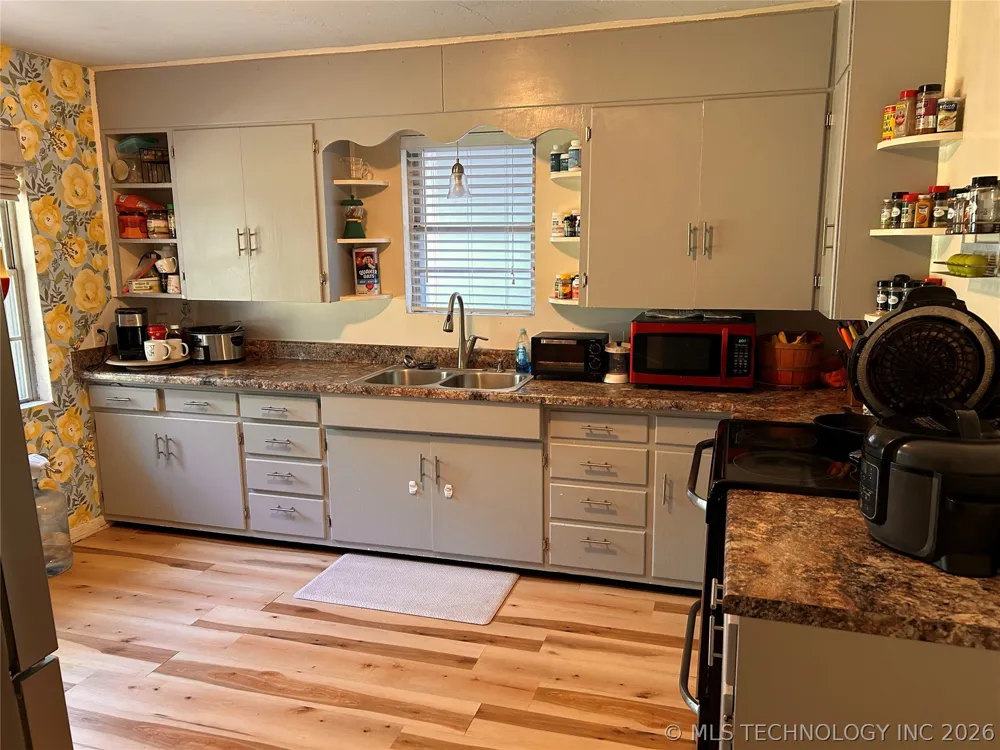 123 E 15th Ada, OK 74820