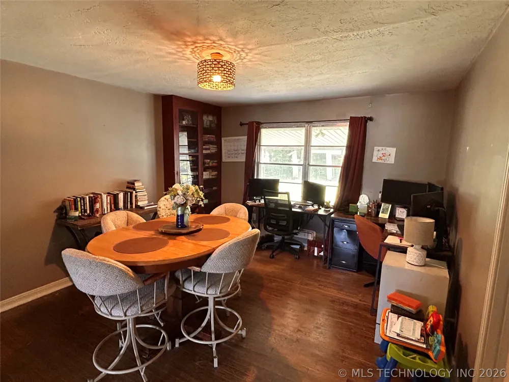 123 E 15th Ada, OK 74820