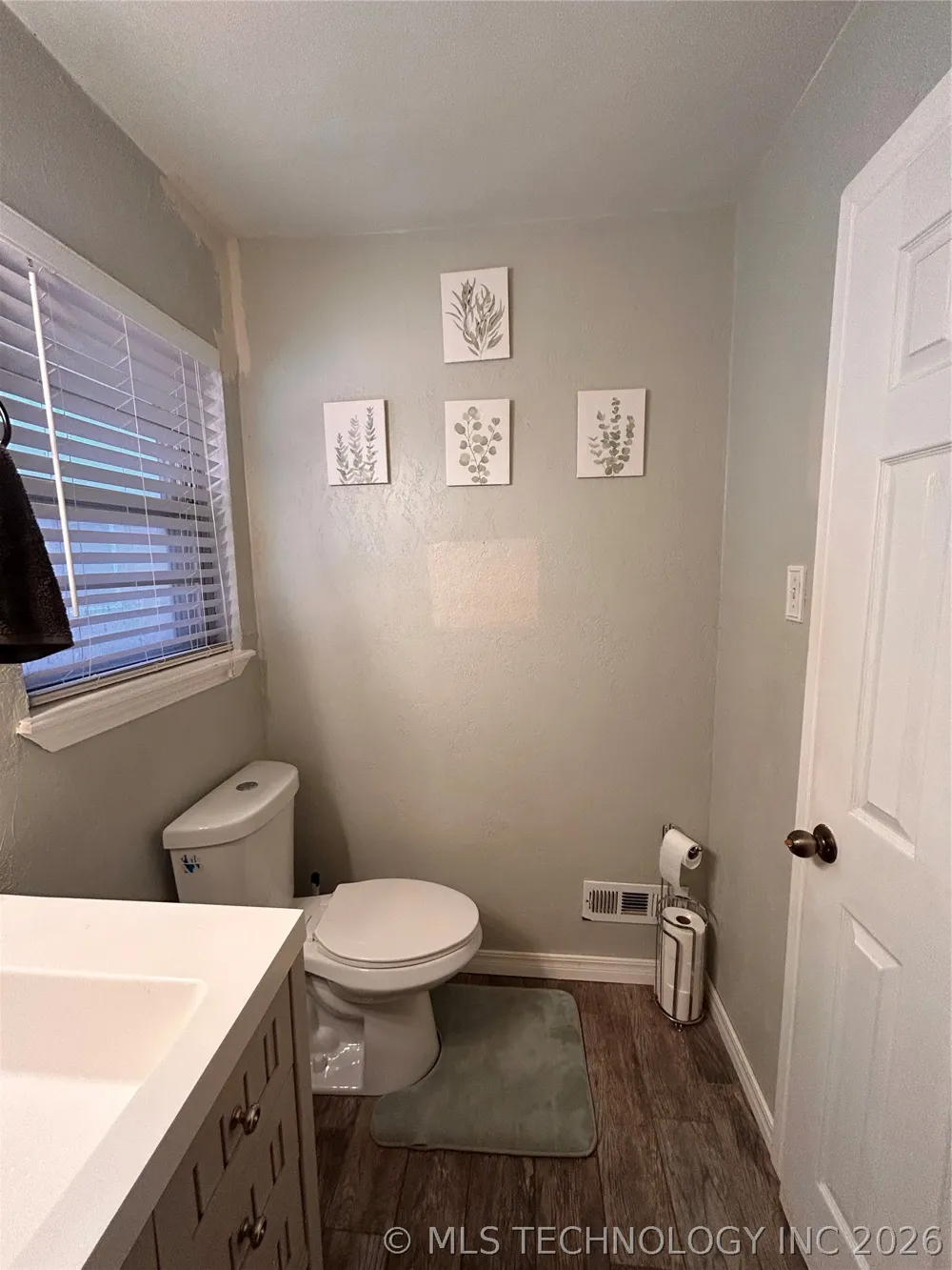 123 E 15th Ada, OK 74820