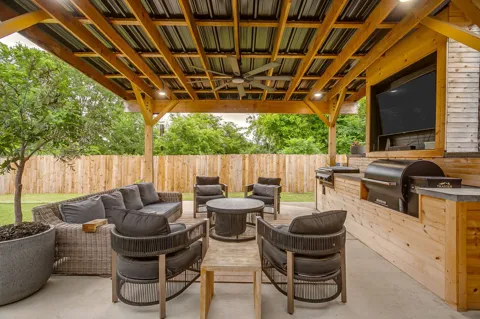 210 Willow Creek Drive