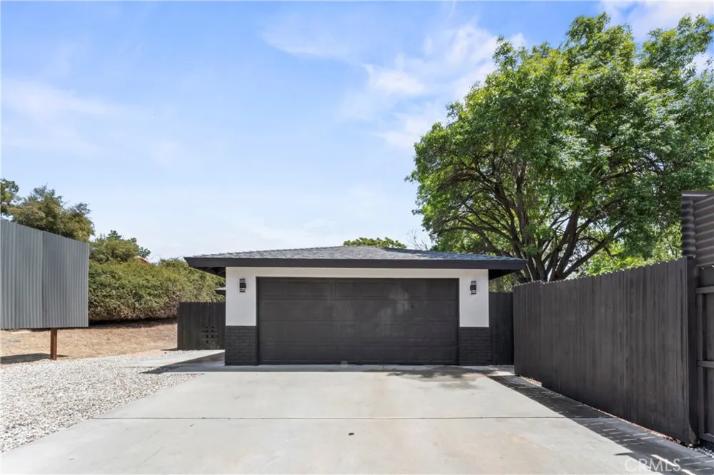 27186 Sesame Hemet, CA 92544