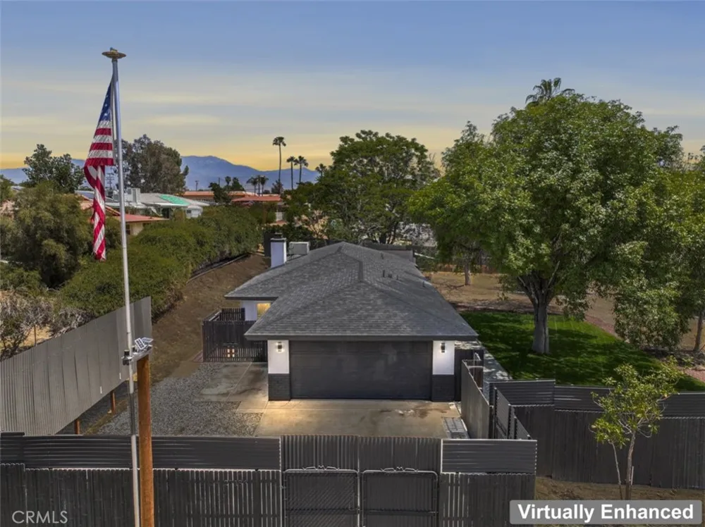 27186 Sesame Hemet, CA 92544