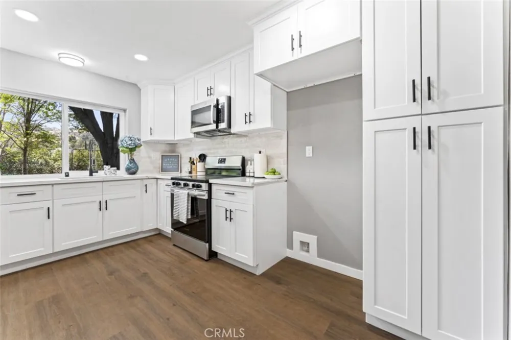 27186 Sesame Hemet, CA 92544