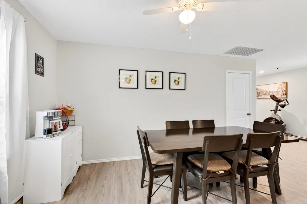 8111 Nube Medina San Antonio, TX 78252