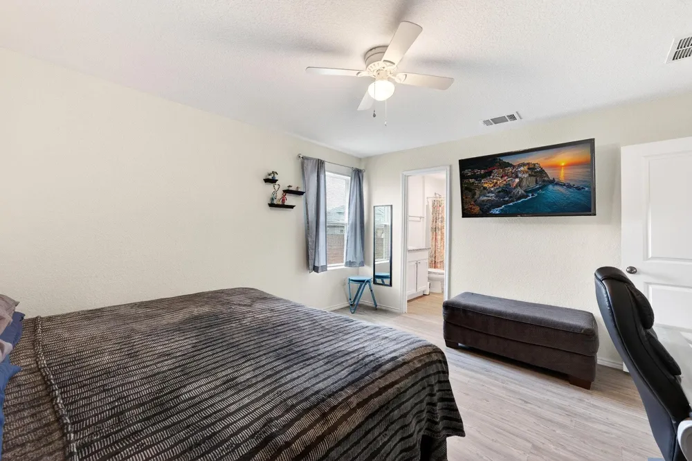 8111 Nube Medina San Antonio, TX 78252