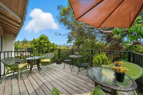 3149 Avenida Olmeda