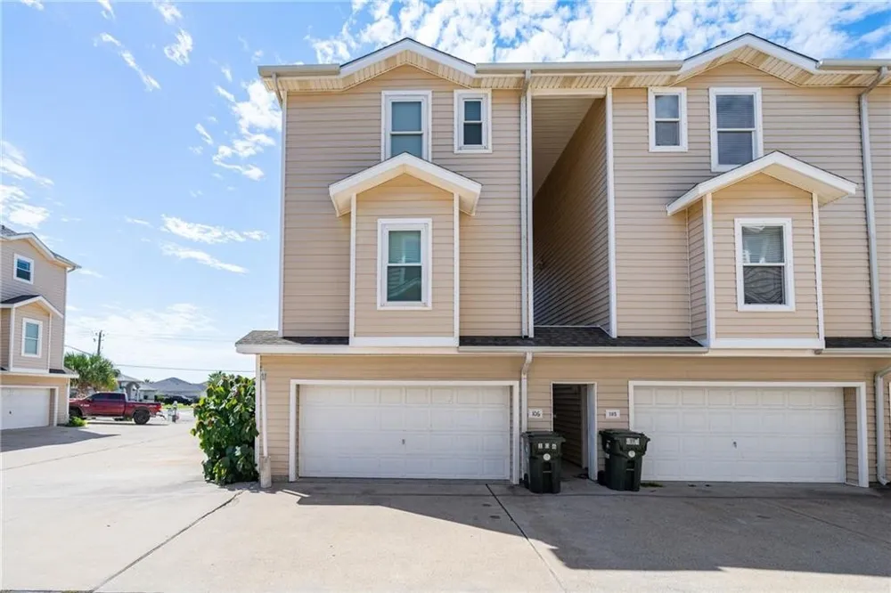 14202 Encantada Avenue #106 Corpus Christi, TX 78418