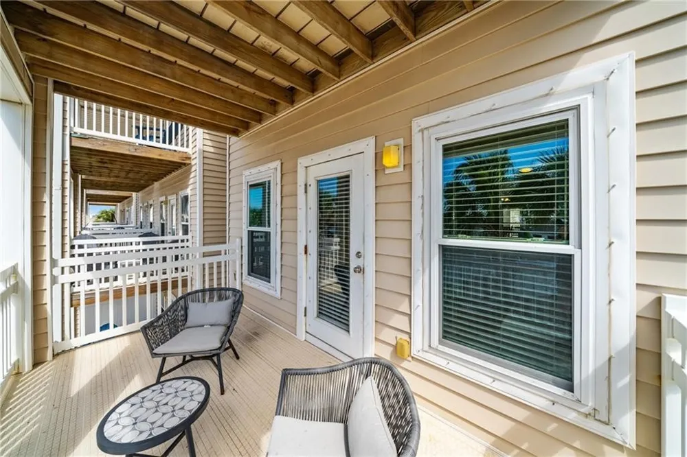 14202 Encantada Avenue #106 Corpus Christi, TX 78418
