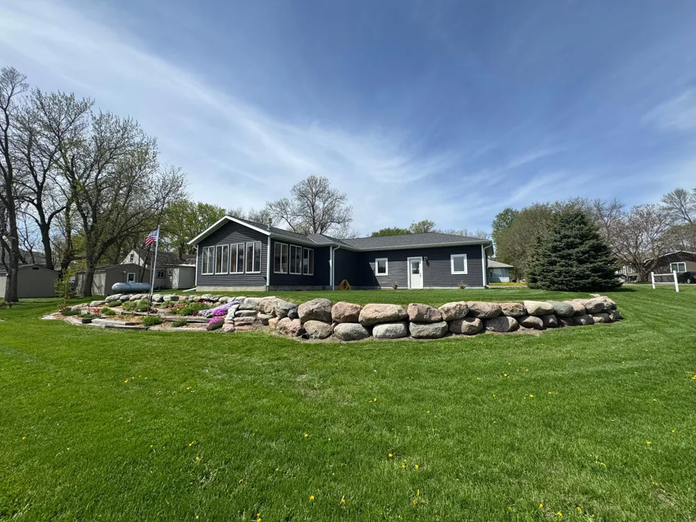 344 Oak Street Vesta, MN 56292
