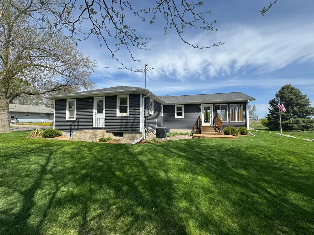 344 Oak Street Vesta, MN 56292
