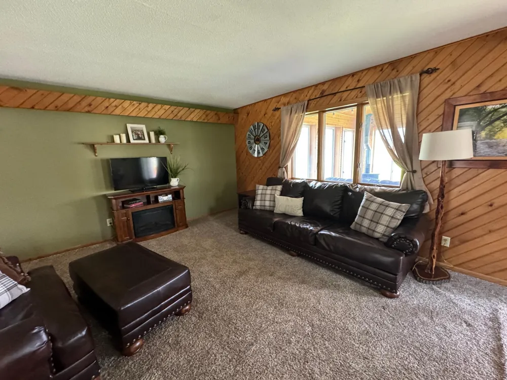 344 Oak Street Vesta, MN 56292