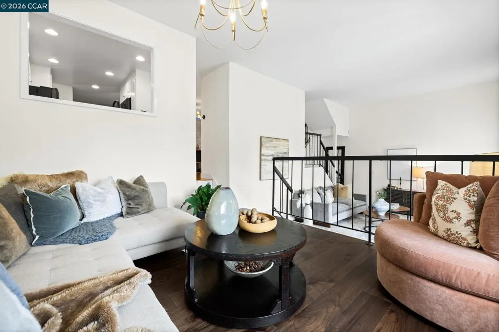 1656 Siskiyou Dr Walnut Creek, CA 94598