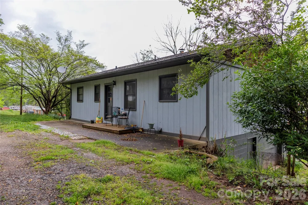57 Gribble Road Franklin, NC 28734