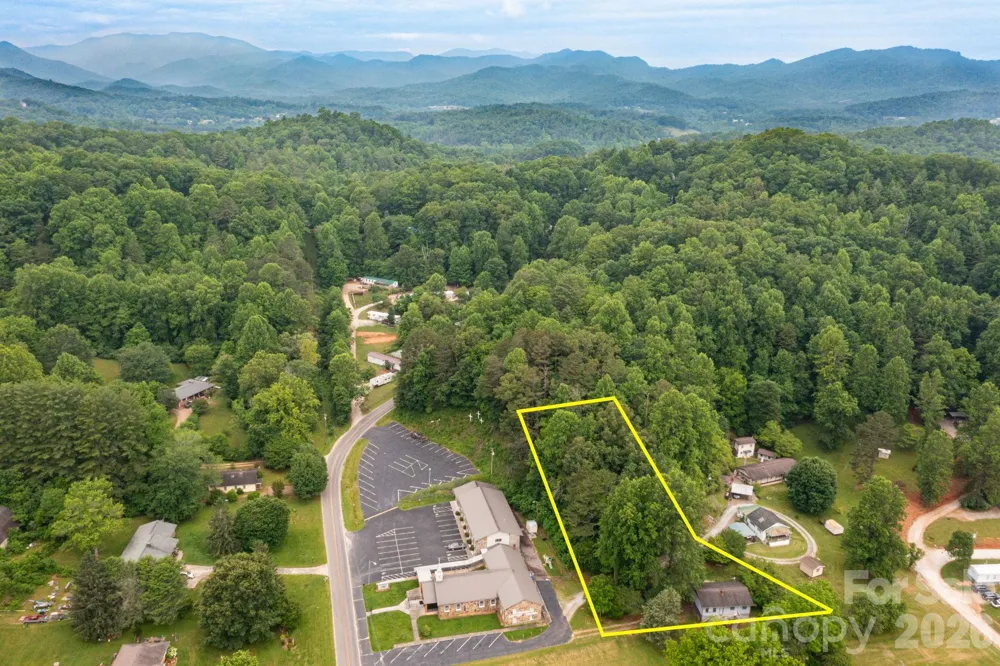 57 Gribble Road Franklin, NC 28734