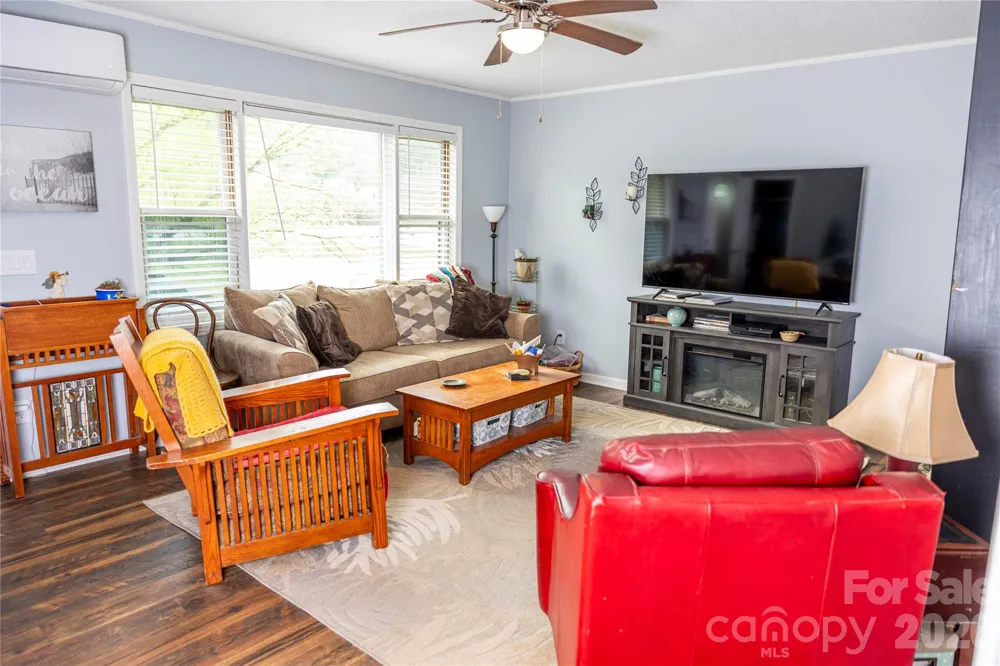 57 Gribble Road Franklin, NC 28734