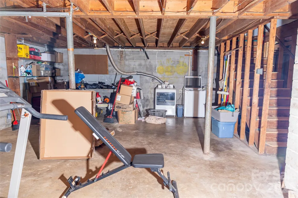 57 Gribble Road Franklin, NC 28734