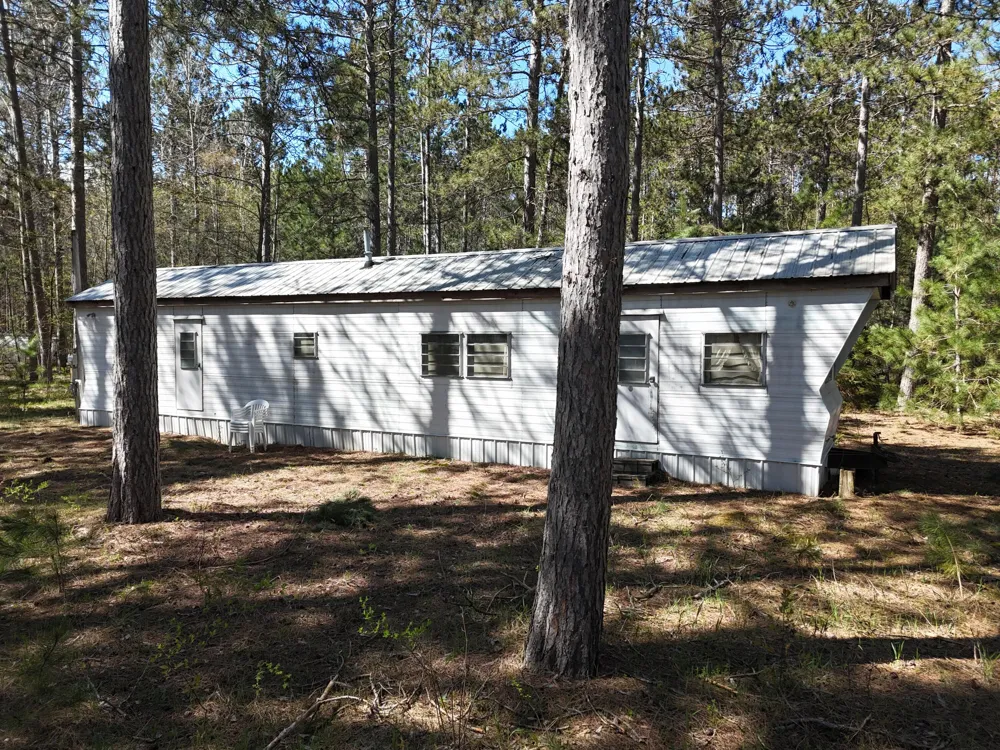 16880 Vondra Road Springdale Township, MI 49683