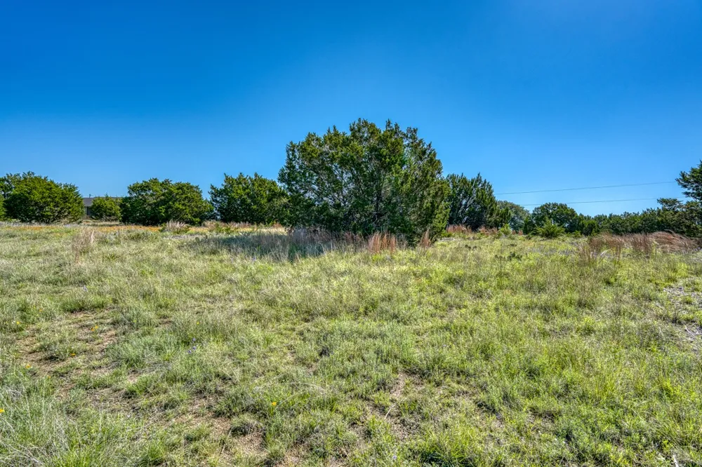 16 Sable Pass Lampasas, TX 76550
