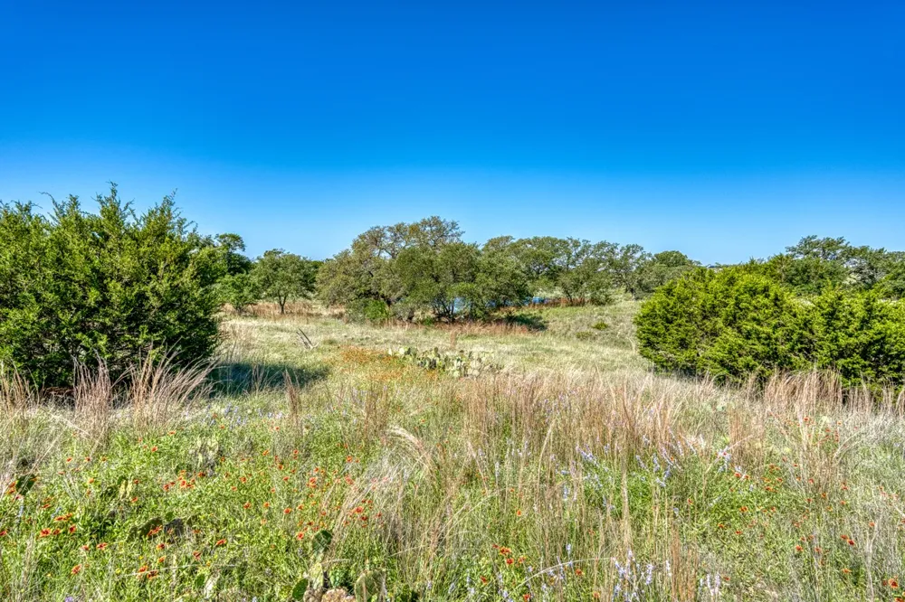 16 Sable Pass Lampasas, TX 76550