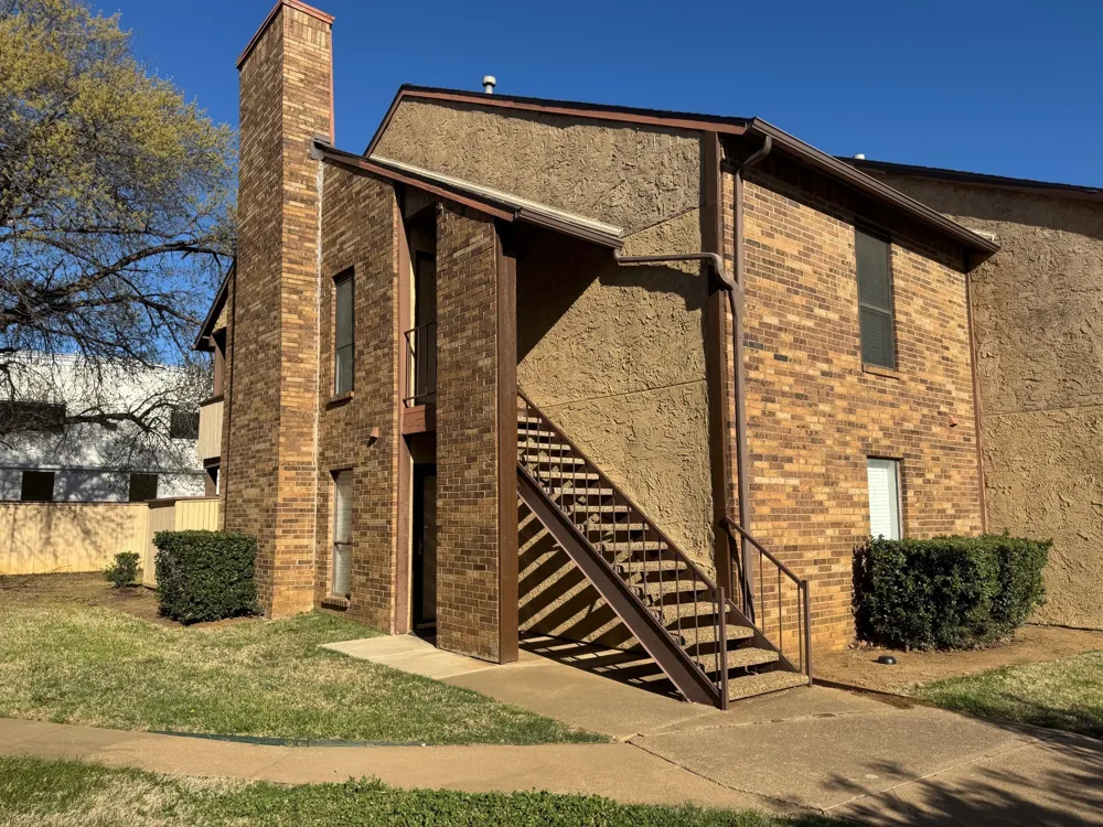 1200 Calico Lane #820 Arlington, TX 76011