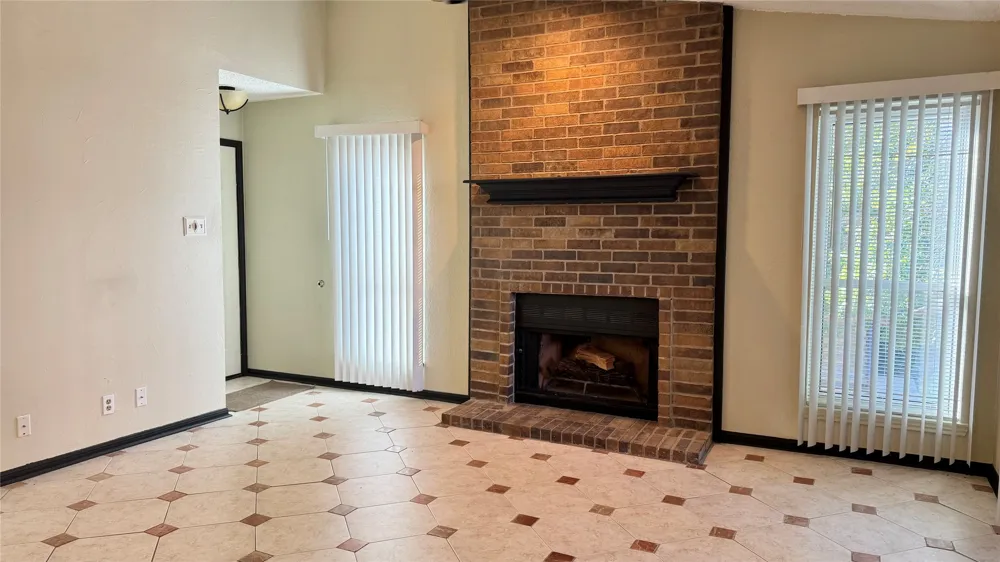 1200 Calico Lane #820 Arlington, TX 76011