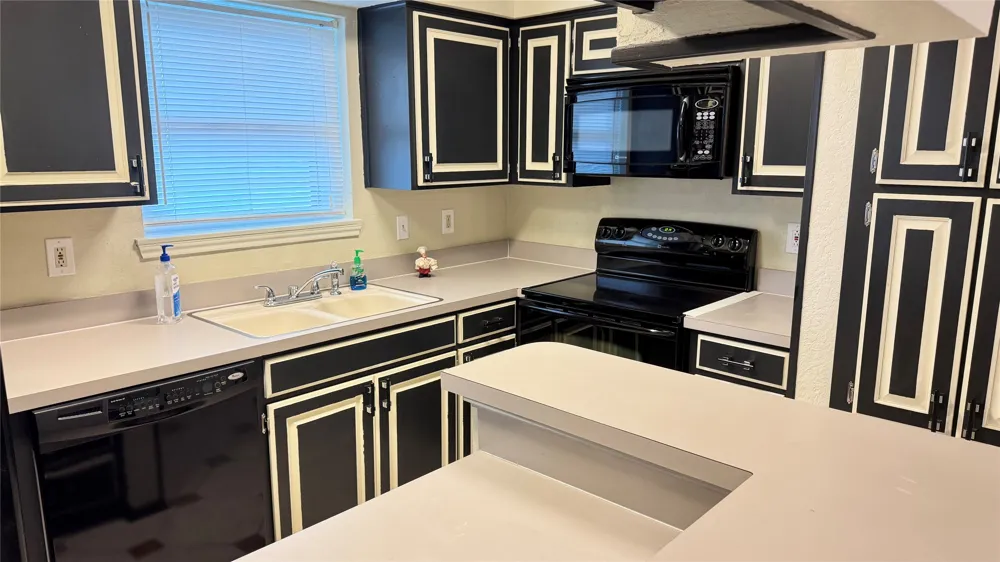 1200 Calico Lane #820 Arlington, TX 76011