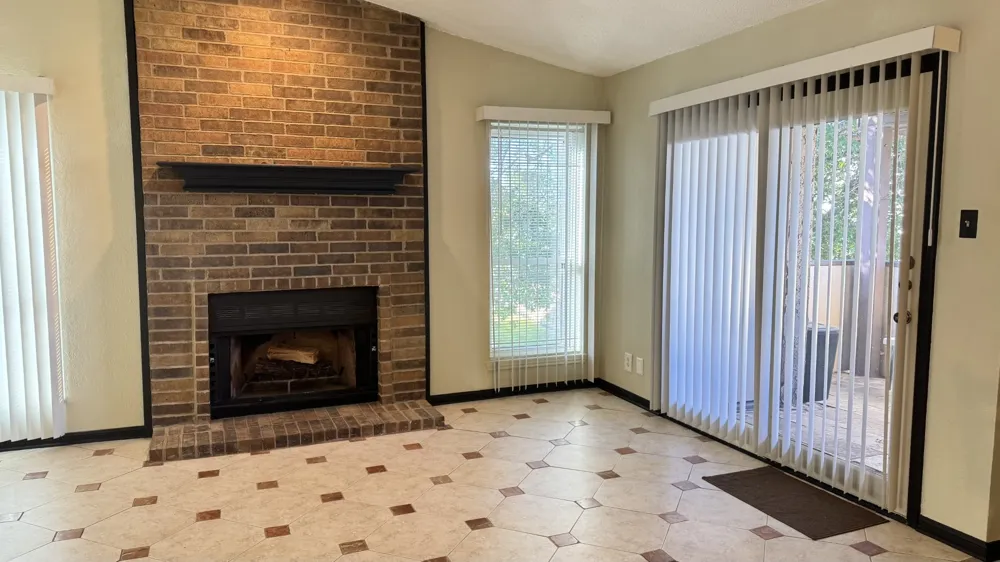 1200 Calico Lane #820 Arlington, TX 76011