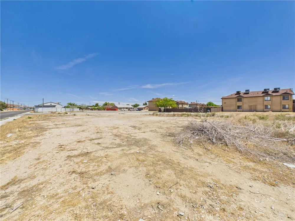 2643 Dixie Street Rosamond, CA 93560