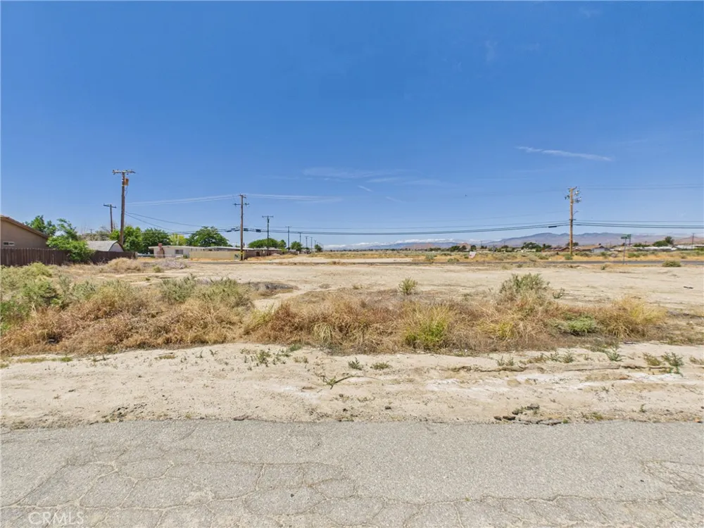 2643 Dixie Street Rosamond, CA 93560