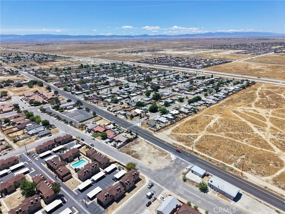 2643 Dixie Street Rosamond, CA 93560