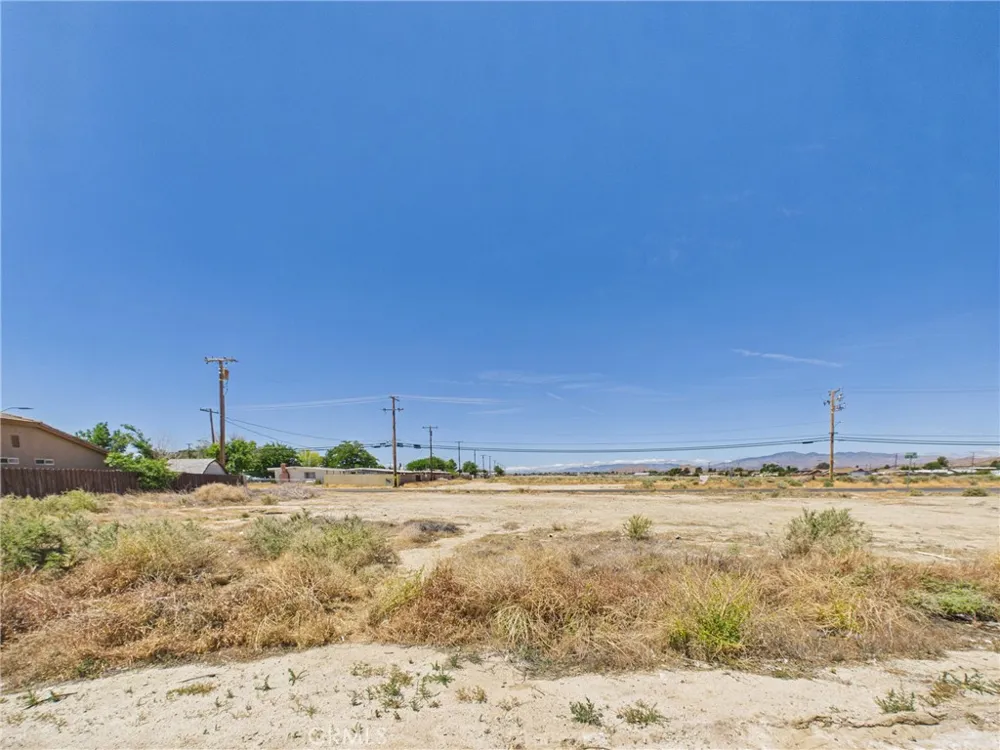 2643 Dixie Street Rosamond, CA 93560