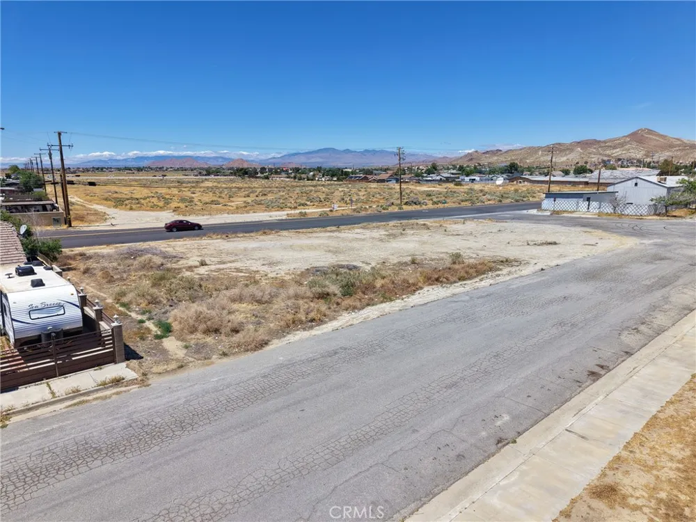 2643 Dixie Street Rosamond, CA 93560