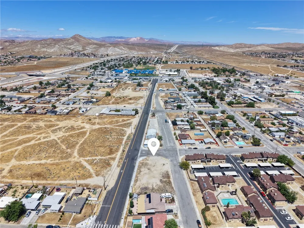 2643 Dixie Street Rosamond, CA 93560