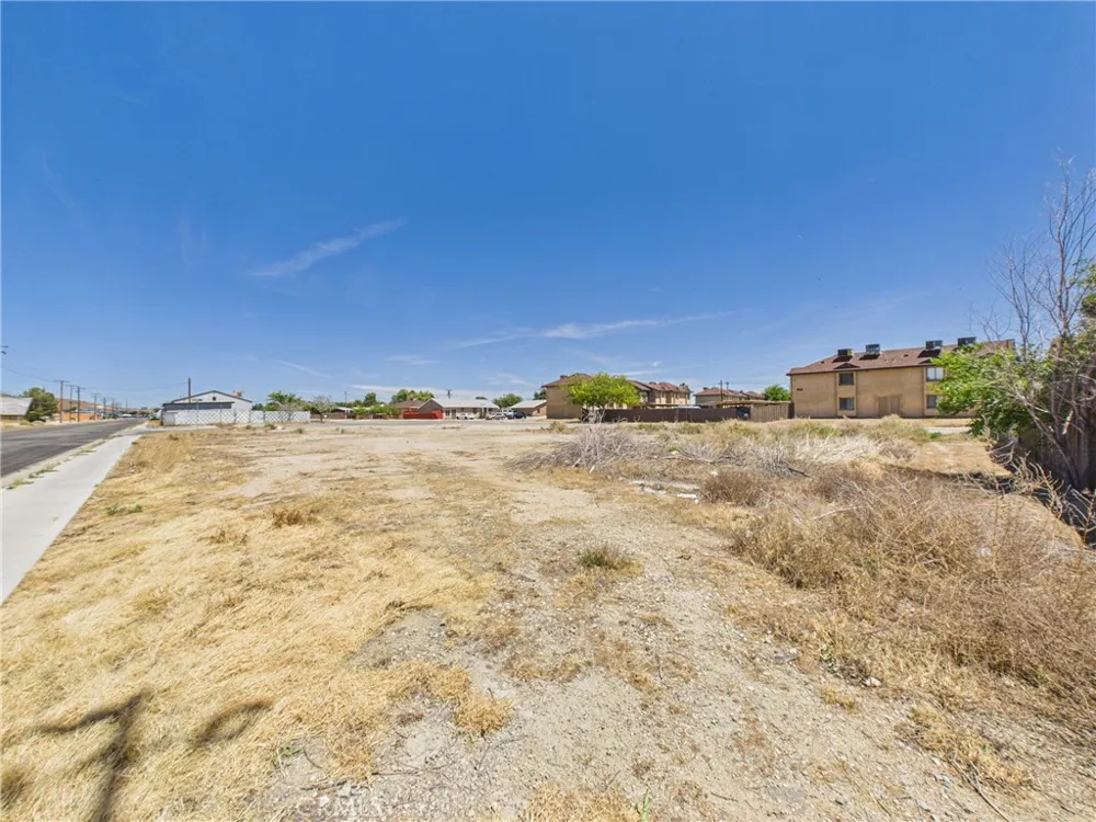 2643 Dixie Street Rosamond, CA 93560