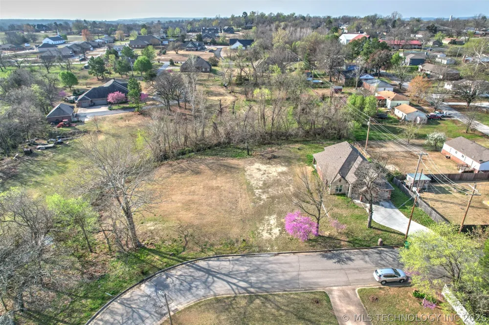 103 Woodview Lane Sapulpa, OK 74066