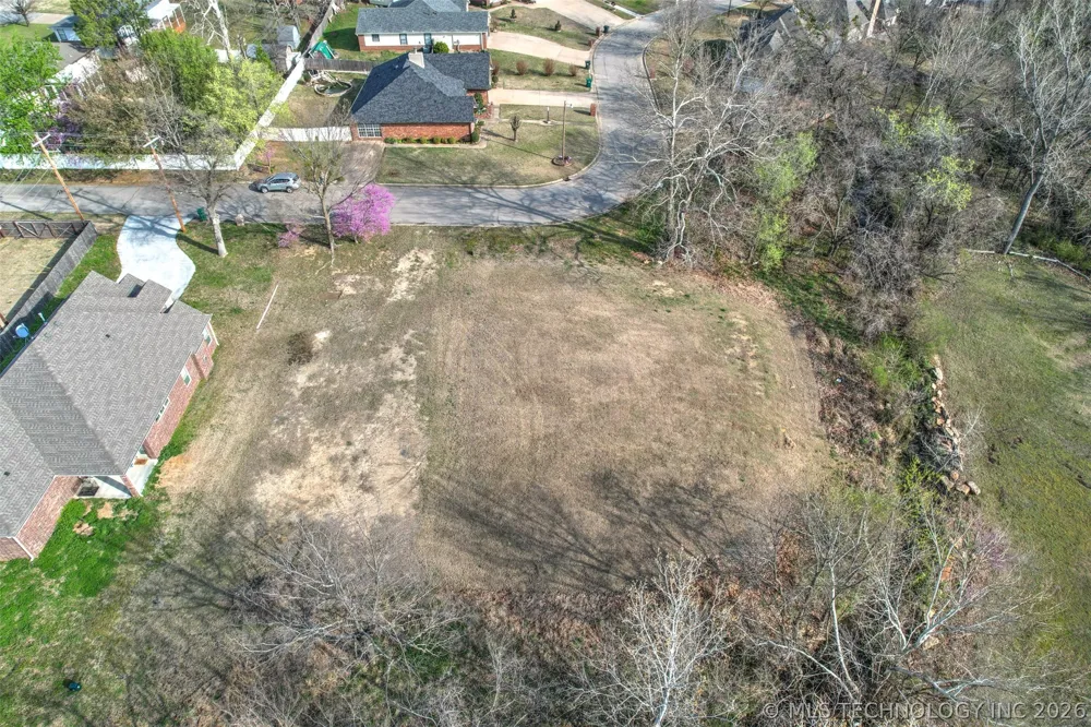 103 Woodview Lane Sapulpa, OK 74066