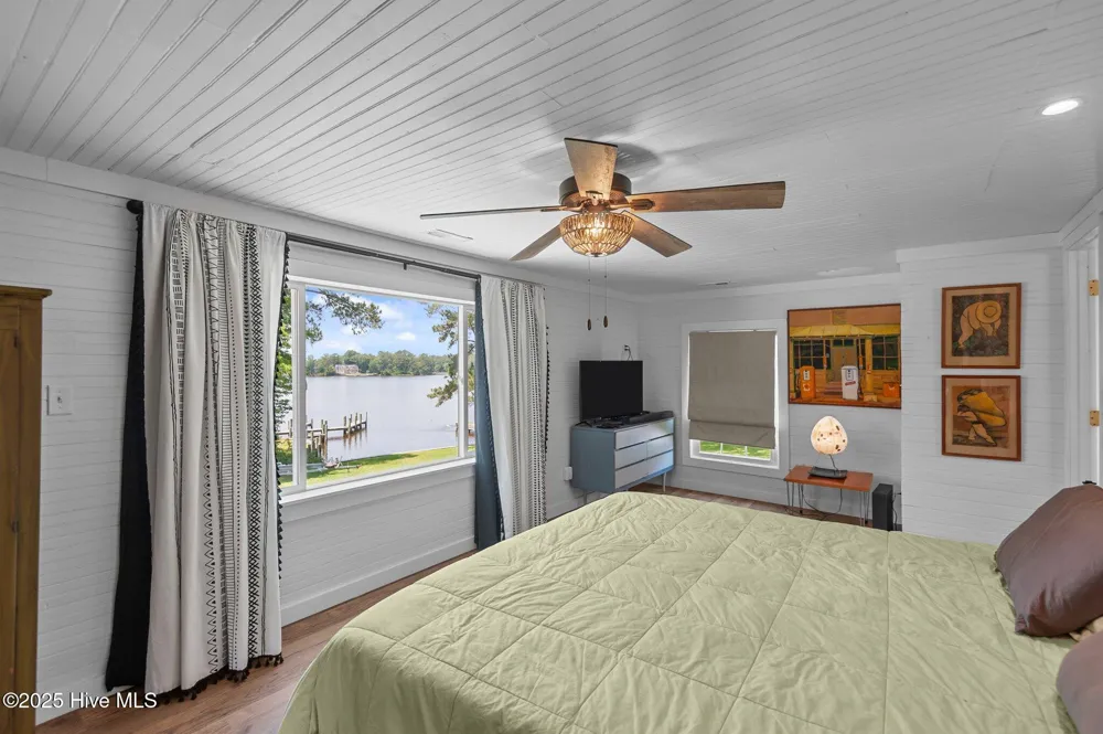 105 Main Street Bath, NC 27808