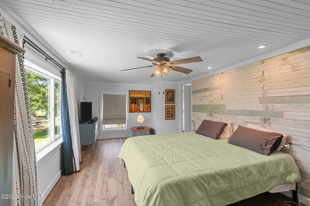 105 Main Street Bath, NC 27808