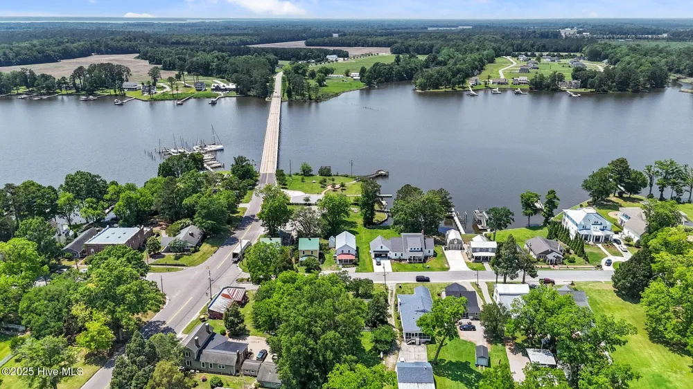 105 Main Street Bath, NC 27808