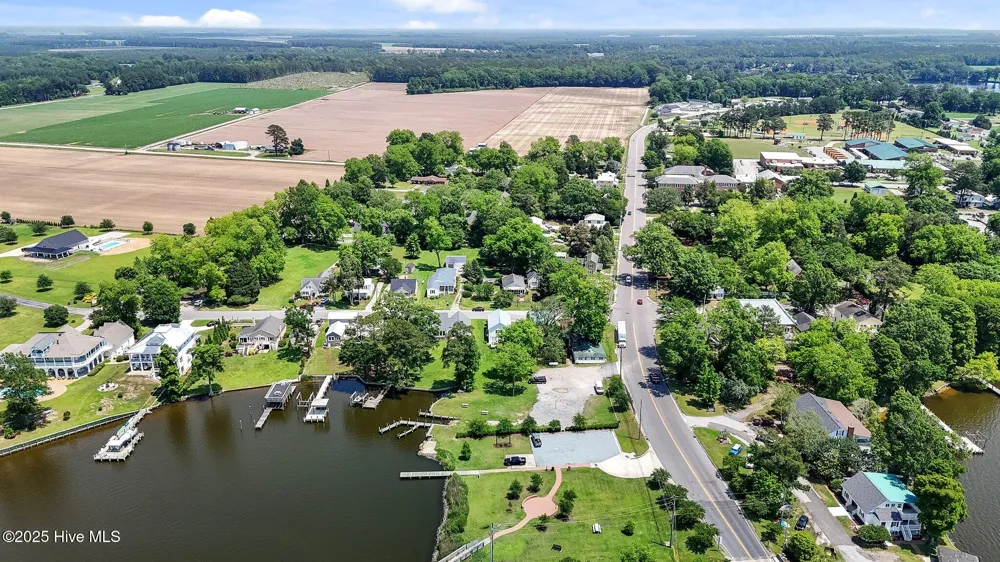 105 Main Street Bath, NC 27808