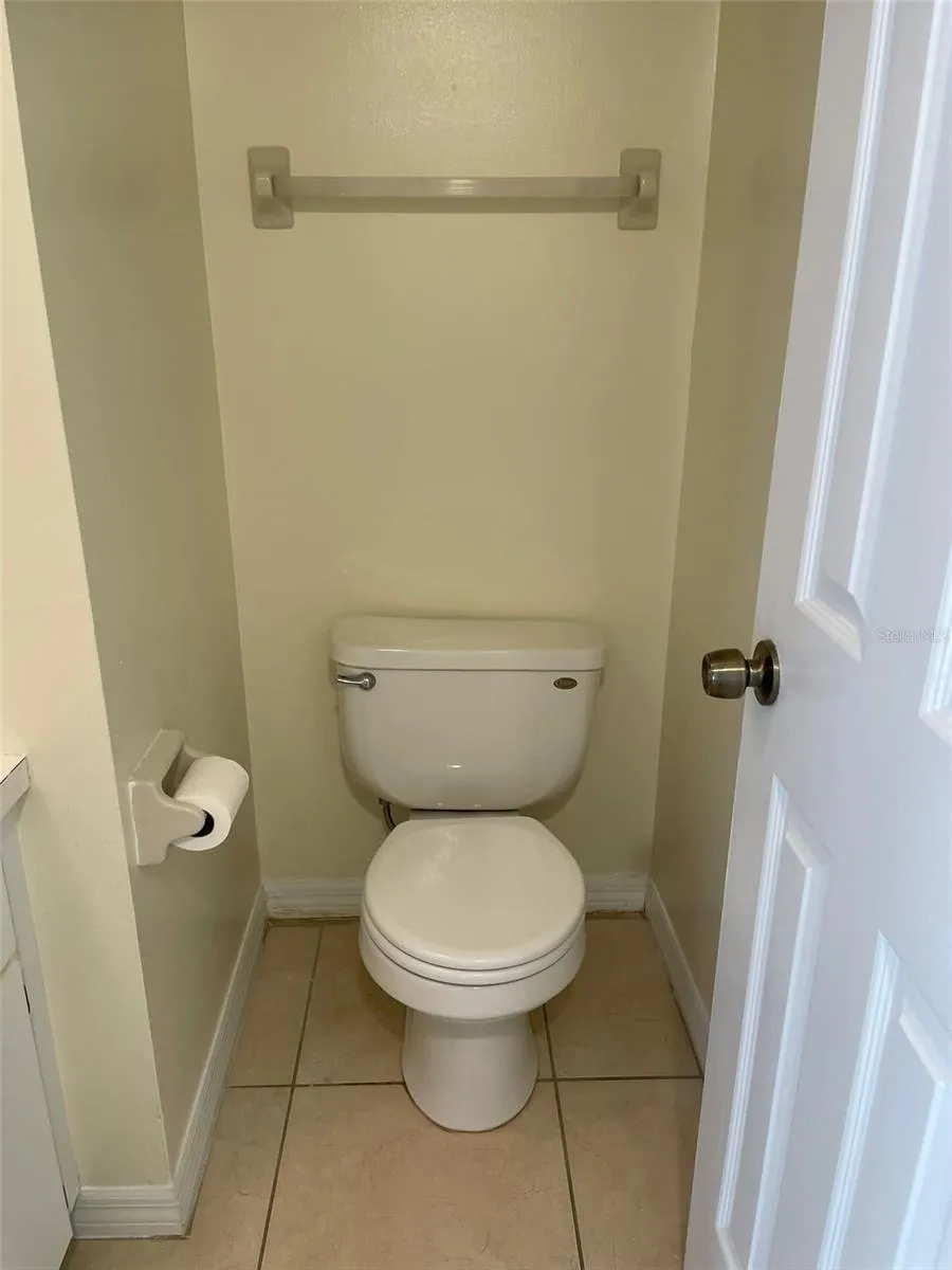 7327 FOREST HILL COURT #223 Winter Park, FL 32792
