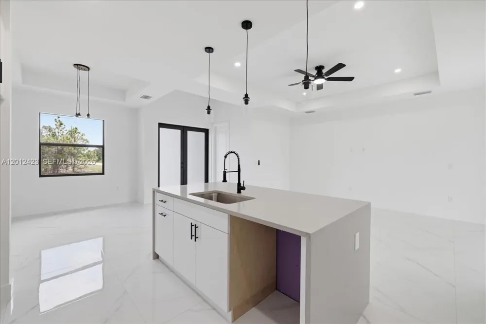 1032 CANDLELIGHT DR Other City - In The State Of Florida, FL 33974