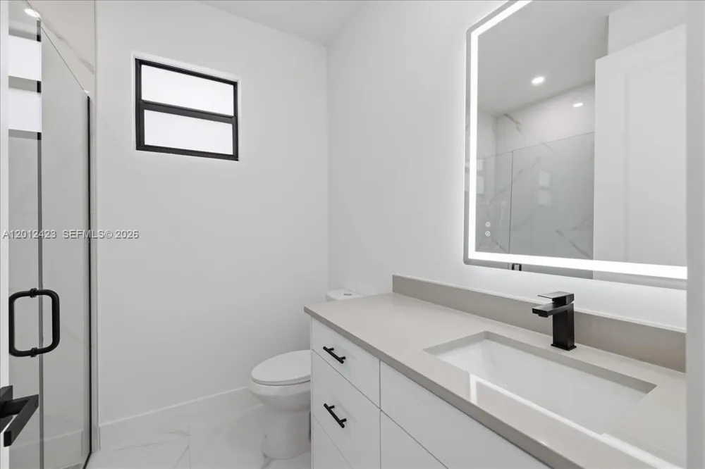 1032 CANDLELIGHT DR Other City - In The State Of Florida, FL 33974