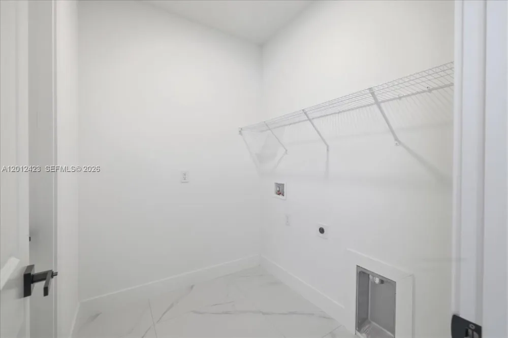 1032 CANDLELIGHT DR Other City - In The State Of Florida, FL 33974