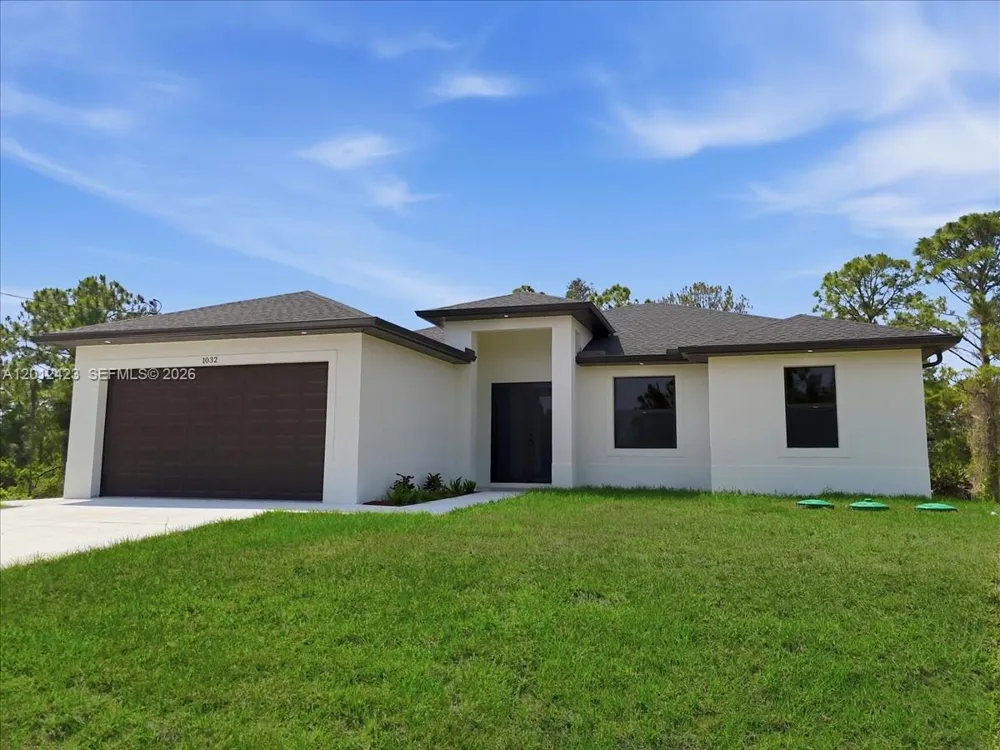 1032 CANDLELIGHT DR Other City - In The State Of Florida, FL 33974