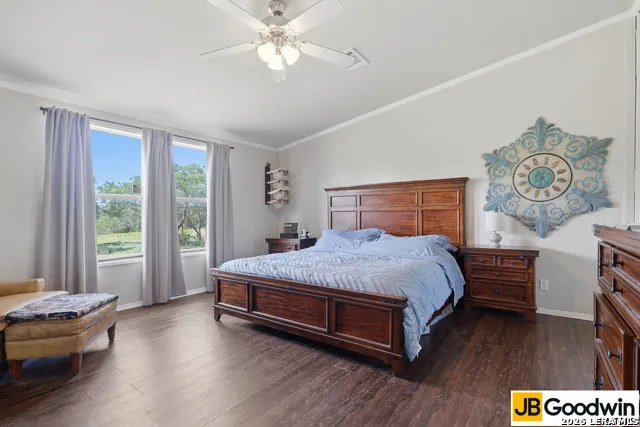 152 E County Road 304 Jourdanton, TX 78026