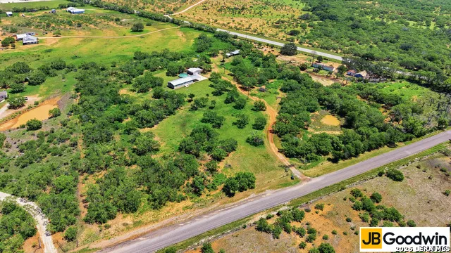 152 E County Road 304 Jourdanton, TX 78026